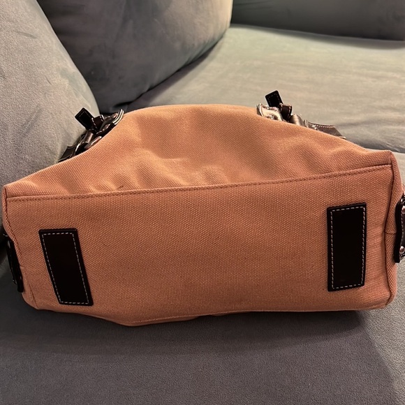 Canvas tan and leopard handbag. - Picture 3 of 7